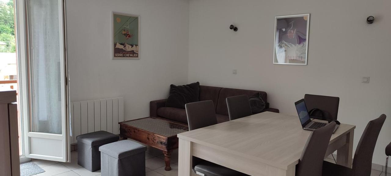 Appartement Le Sorbier 4 Personnes Briançon Exteriör bild