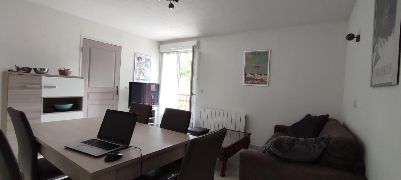 Appartement Le Sorbier 4 Personnes Briançon Exteriör bild